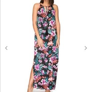 Collection By Bobeau Floral Maxi Dress